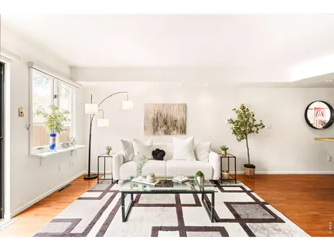 Living - 1039 Maxwell Ave #5, Boulder, CO 80304 photo 3 of 4