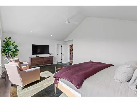 Bedroom - 14 Pine Brook Rd, Boulder, CO 80304 photo 3 of 5