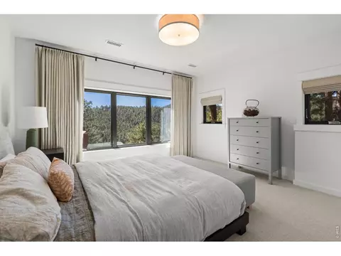 Bedroom - 14 Pine Brook Rd, Boulder, CO 80304 photo 5 of 5