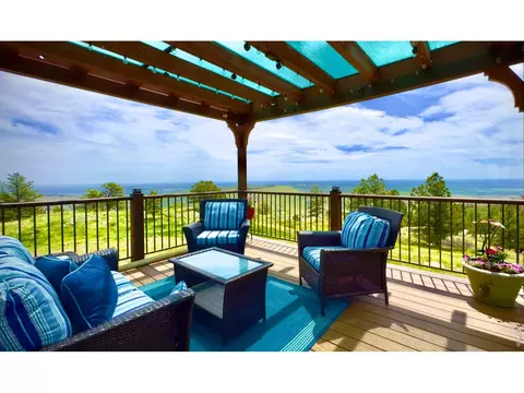15757 Mossrock Ct, Longmont, CO 80503