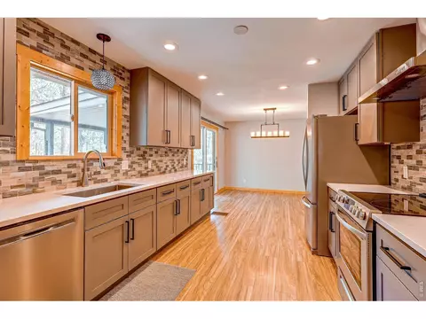 Kitchen - 166 Cherokee Rd, Lyons, CO 80540 photo 1 of 3
