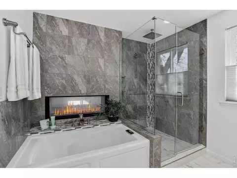 Bath - 4056 63rd St, Boulder, CO 80301 photo 1 of 5