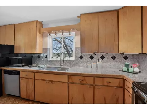 Kitchen - 4056 63rd St, Boulder, CO 80301 photo 4 of 5
