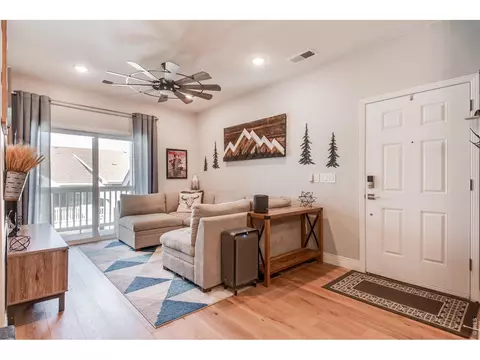1861 S Dunkirk St #307, Aurora, CO 80017