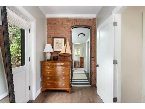 Entry Way - 615 Spruce St, Boulder, CO 80302 photo 2 of 6