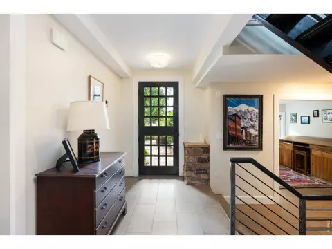 Entry Way - 615 Spruce St, Boulder, CO 80302 photo 4 of 6