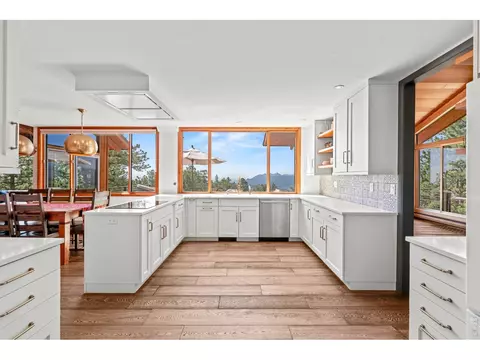 Kitchen - 311 Sky Trail Rd, Boulder, CO 80302 photo 5 of 6