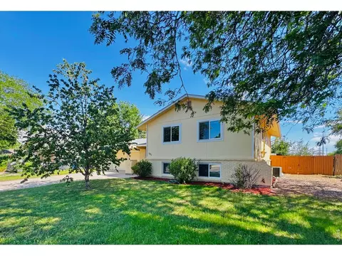 209 E Swallow Rd, Fort Collins, CO 80525
