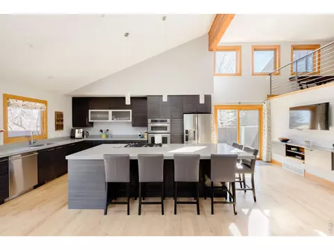 Kitchen - 2575 Briarwood Dr, Boulder, CO 80305 photo 2 of 6