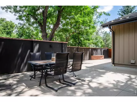 Exterior - 2575 Briarwood Dr, Boulder, CO 80305 photo 12 of 14