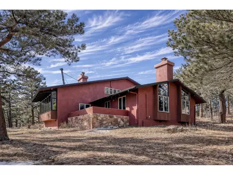 Exterior - 1164 Peakview Cir, Boulder, CO 80302 photo 3 of 6