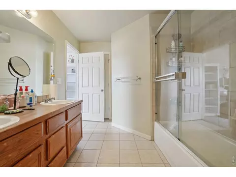 Bath - 1329 60th Ave, Greeley, CO 80634 photo 1 of 6