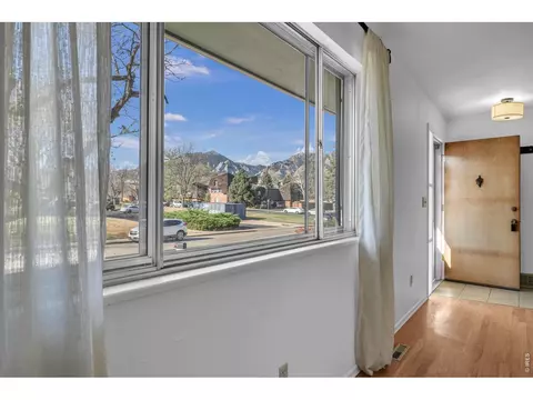 Entry Way - 4660 Talbot Dr, Boulder, CO 80303 photo 1 of 1