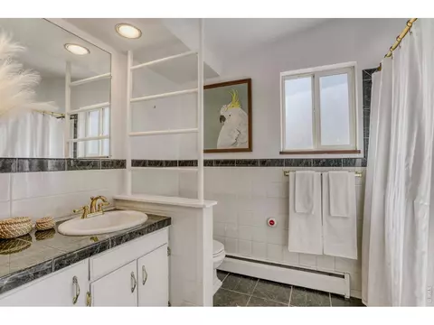 Bath - 783 Cypress Dr, Boulder, CO 80303 photo 1 of 1
