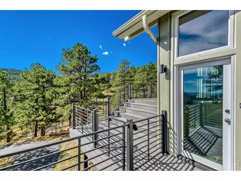 Exterior - 3132 Linden Dr, Boulder, CO 80304 photo 4 of 8
