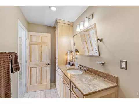 Bath - 3132 Linden Dr, Boulder, CO 80304 photo 4 of 4