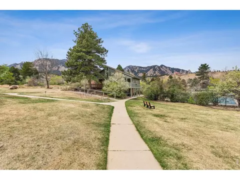 Exterior - 73 Benthaven Pl, Boulder, CO 80305 photo 8 of 10