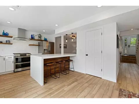 Kitchen - 73 Benthaven Pl, Boulder, CO 80305 photo 4 of 6