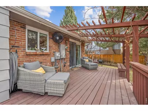 Exterior - 7702 Devonshire Ct, Boulder, CO 80301 photo 6 of 13