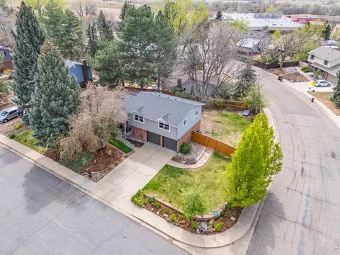 View/Area - 7702 Devonshire Ct, Boulder, CO 80301 photo 1 of 7