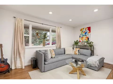 Living - 7702 Devonshire Ct, Boulder, CO 80301 photo 3 of 5