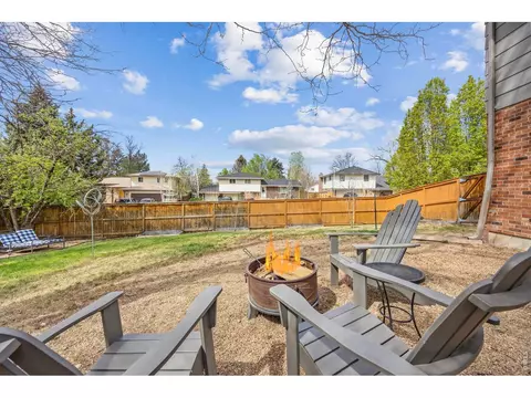 Exterior - 7702 Devonshire Ct, Boulder, CO 80301 photo 11 of 13