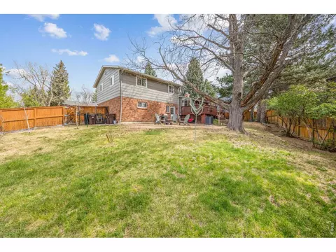 Exterior - 7702 Devonshire Ct, Boulder, CO 80301 photo 12 of 13