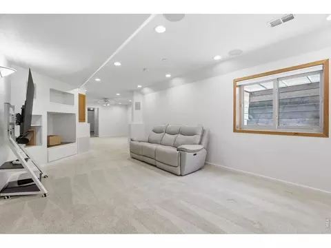 Living - 5579 Stonewall Pl, Boulder, CO 80303 photo 2 of 3