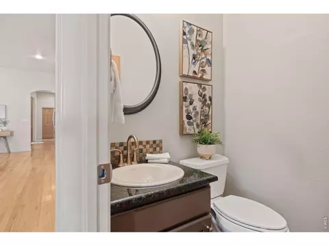 Bath - 1577 Bison Run Dr, Windsor, CO 80550 photo 1 of 6