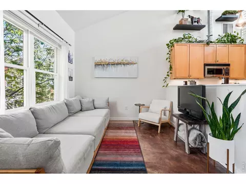 Living - 1625 Yellow Pine Ave, Boulder, CO 80304 photo 1 of 3