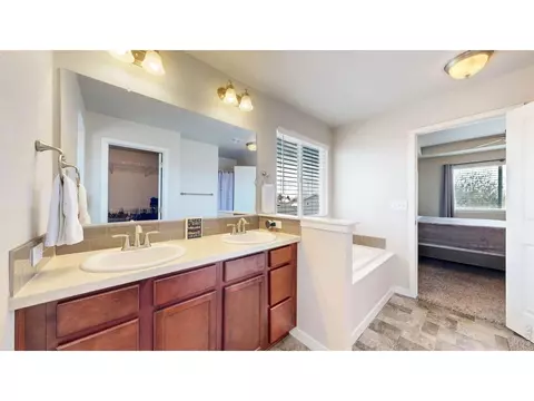 Bath - 620 Cimarron Trl, Ault, CO 80610 photo 1 of 3
