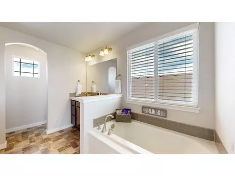 Bath - 620 Cimarron Trl, Ault, CO 80610 photo 2 of 3