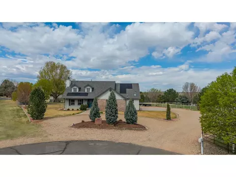 5501 Pawnee Cir, Greeley, CO 80634