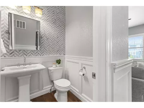 Bath - 5774 Riverbluff Dr, Timnath, CO 80547 photo 1 of 7