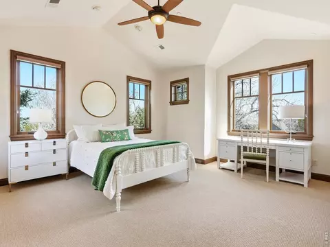 Bedroom - 1285 Meadow Pl, Boulder, CO 80304 photo 3 of 6