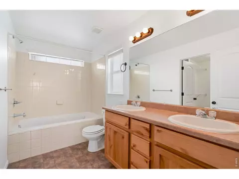 Bath - 245 Pinebrook Ct, Windsor, CO 80550 photo 2 of 3