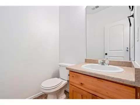 Bath - 245 Pinebrook Ct, Windsor, CO 80550 photo 1 of 3