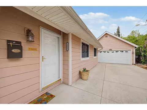 1453 Chestnut Pl, Boulder, CO 80304 photo 2