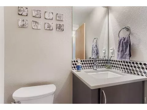 Bath - 5318 5th St #D, Boulder, CO 80304 photo 1 of 5