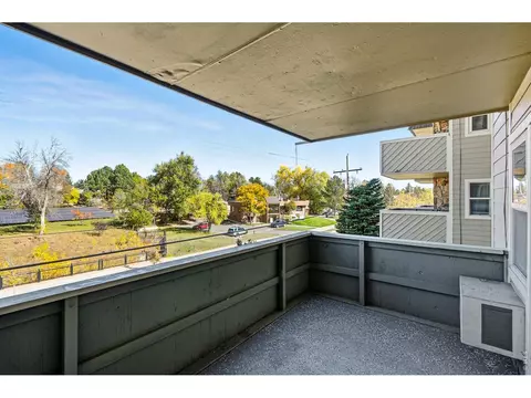 Exterior - 3240 Iris Ave #G-205, Boulder, CO 80301 photo 2 of 3