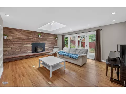 Living - 315 Evergreen Ave, Boulder, CO 80304 photo 1 of 4