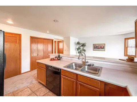 Kitchen - 202 Welch Dr, Lyons, CO 80540 photo 4 of 4