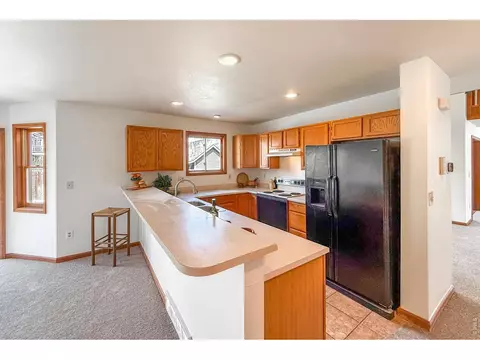 Kitchen - 202 Welch Dr, Lyons, CO 80540 photo 2 of 4