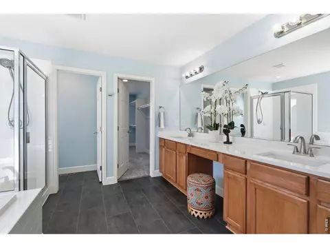Bath - 543 Botley Ct, Windsor, CO 80550 photo 3 of 6