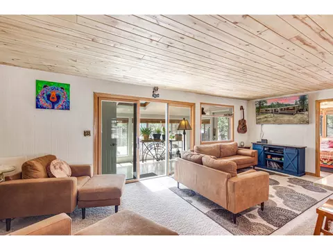 Living - 117 Aspen Dr, Lyons, CO 80540 photo 3 of 4