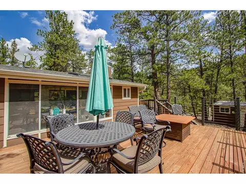 Exterior - 117 Aspen Dr, Lyons, CO 80540 photo 5 of 18