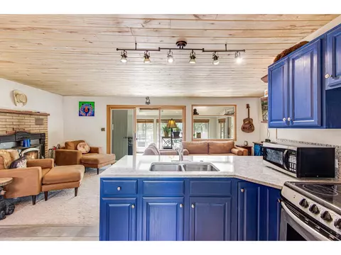 Kitchen - 117 Aspen Dr, Lyons, CO 80540 photo 1 of 3