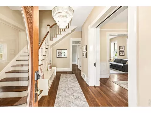 Entry Way - 505 Pine St, Boulder, CO 80302 photo 6 of 6