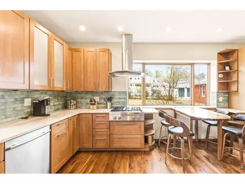 Kitchen - 505 Pine St, Boulder, CO 80302 photo 3 of 5