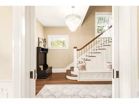 Entry Way - 505 Pine St, Boulder, CO 80302 photo 1 of 4